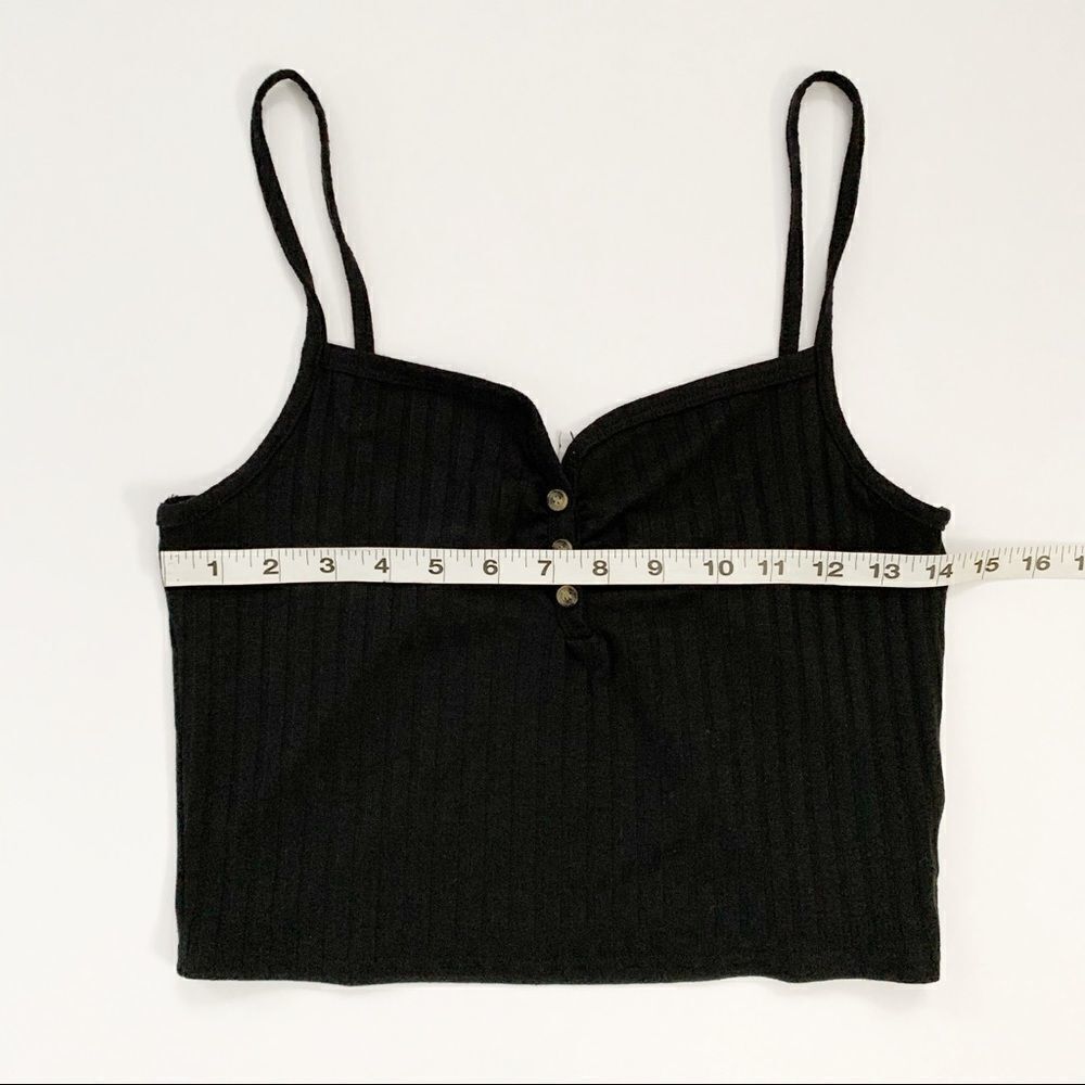 TOPSHOP Black Cropped Top! - Picture 4 of 6